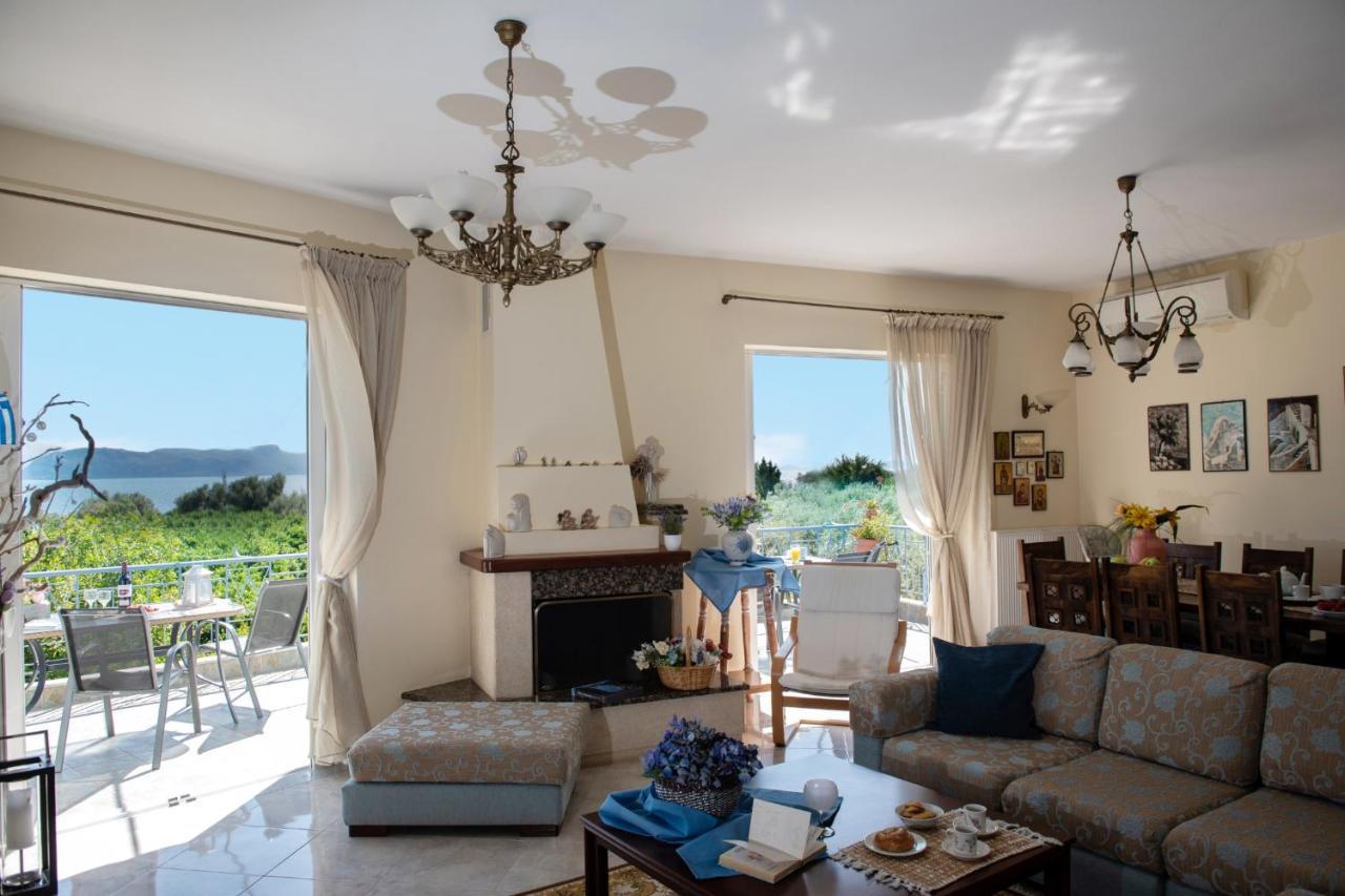 Beachfront Samantha's Paradise * Kiveri