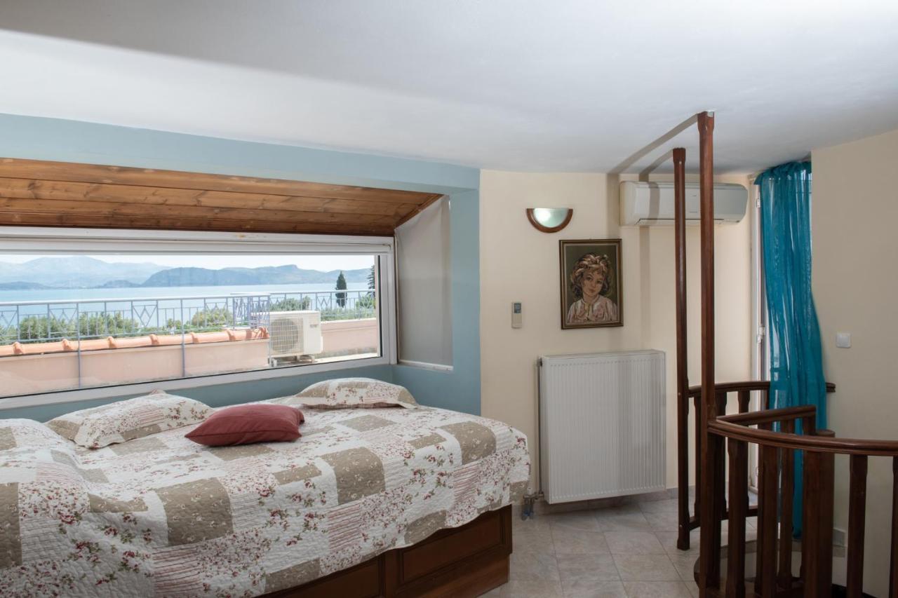 Beachfront Samantha's Paradise Kiveri